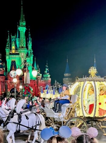 Cinderella and Prince Charming at Christmas Parade