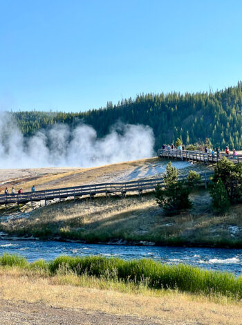 Grand Prismatic Boardwalk One Day Yellowstone Itinerary